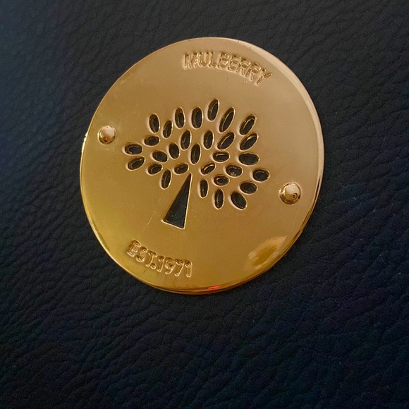 Mulberry Purse Handbag Tote w/ gold hardware, clean leather handbag EUC - Picture 6 of 16